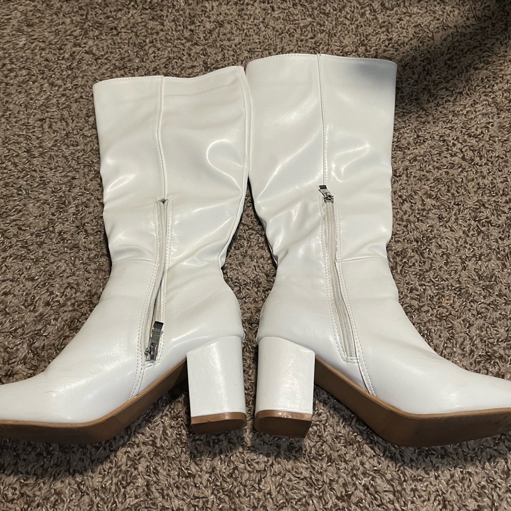 SHEIN White Boots
